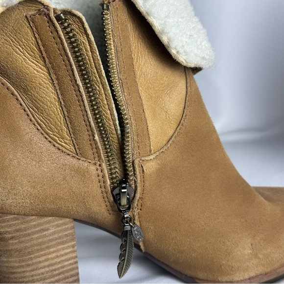 UGG Australia Charlee Chestnut Suede Shearling Fold Over Heeled Ankle Boots 8.5 - Picture 12 of 15